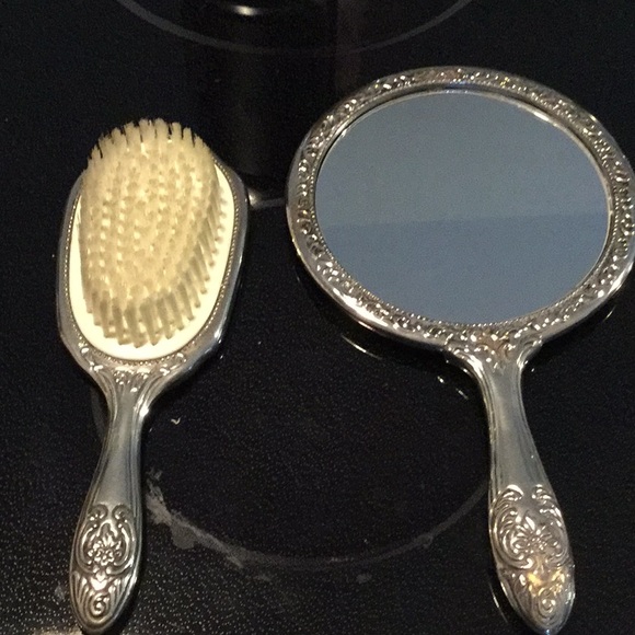 BoHo Vintage Brush and Mirror Set - Picture 2 of 7